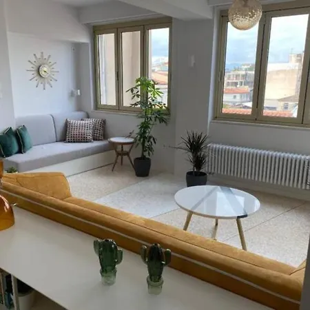 Athens Central Apartment *